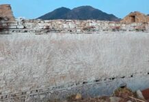 खोटाङमा हावाहुरीको कहर : ३० भन्दा बढी घरमा क्षति, विद्युत सेवा अवरुद्ध