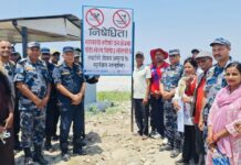 महाकाली नदीमा बढ्दो डुबानका घटना न्यूनीकरण गर्न सचेतनामूलक बोर्डहरू राखिए